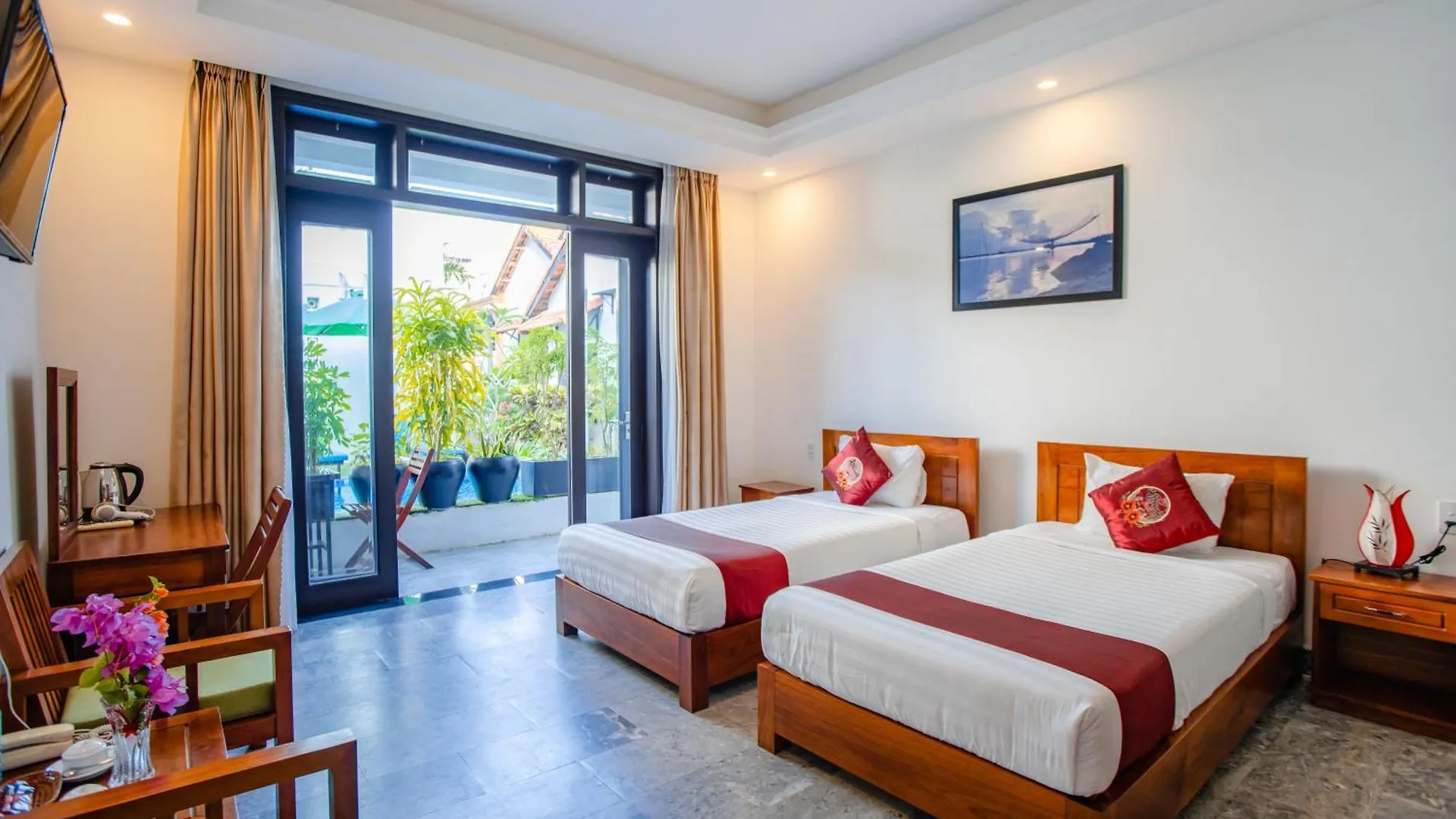 Trendy Life Villa Hội An