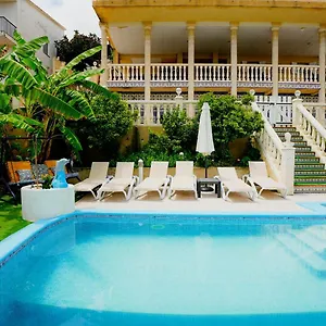 La Casa De Mima Bed and breakfast Cubelles